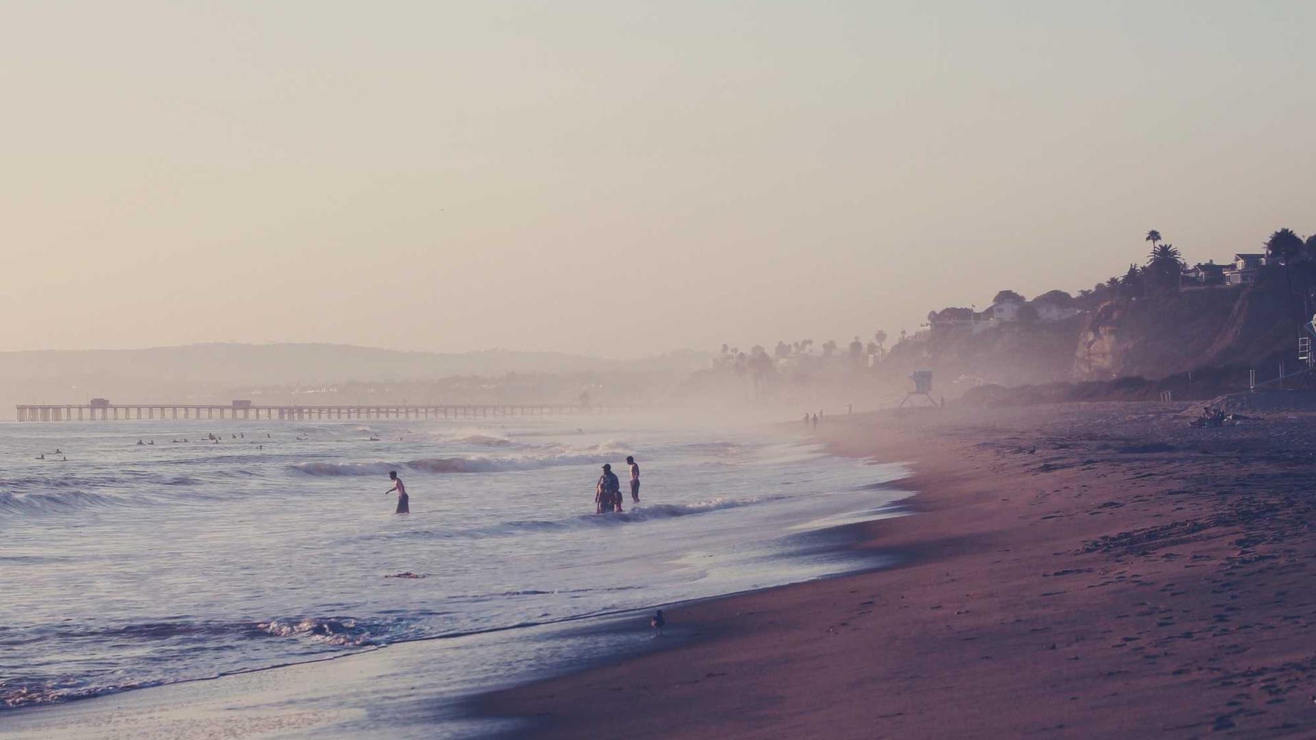 Random image from Lorem Picsum