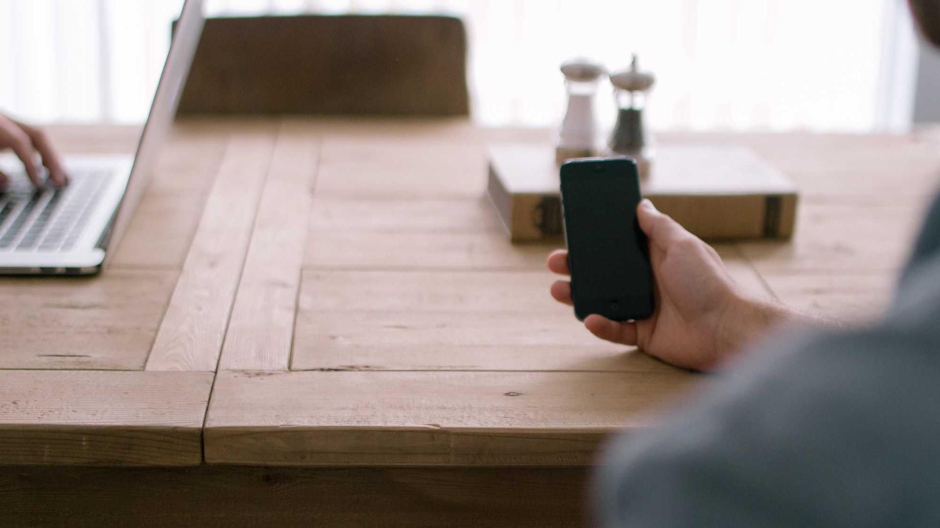 Random image from Lorem Picsum