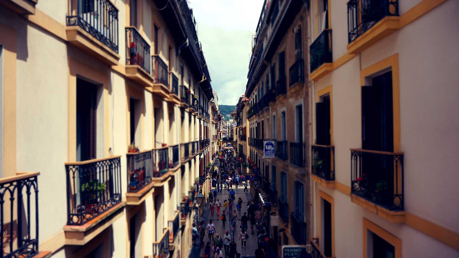 Random image from Lorem Picsum