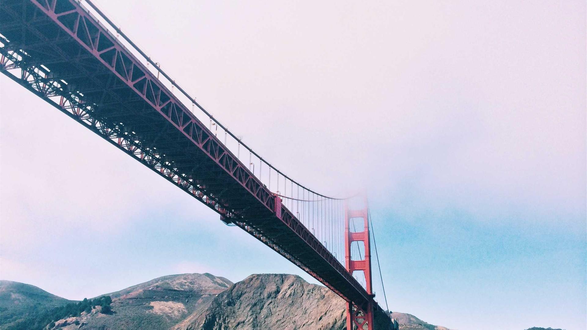 Random image from Lorem Picsum