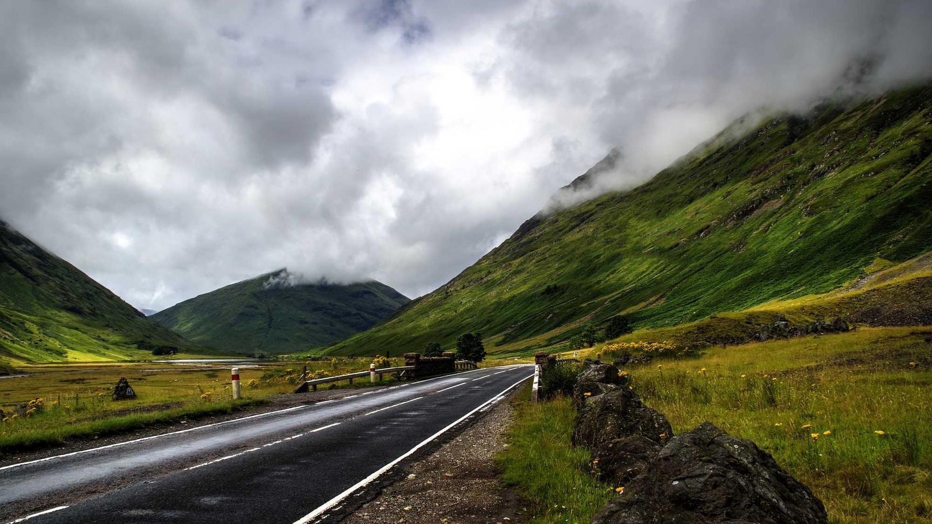 Random image from Lorem Picsum