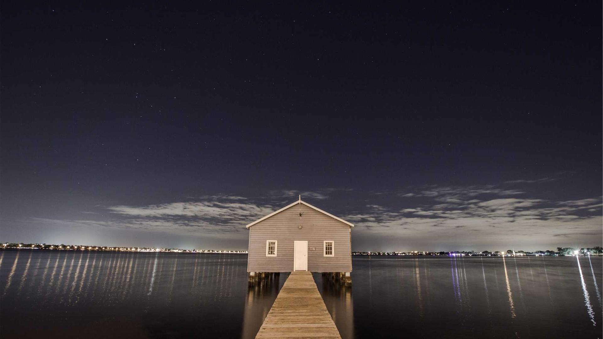 Random image from Lorem Picsum