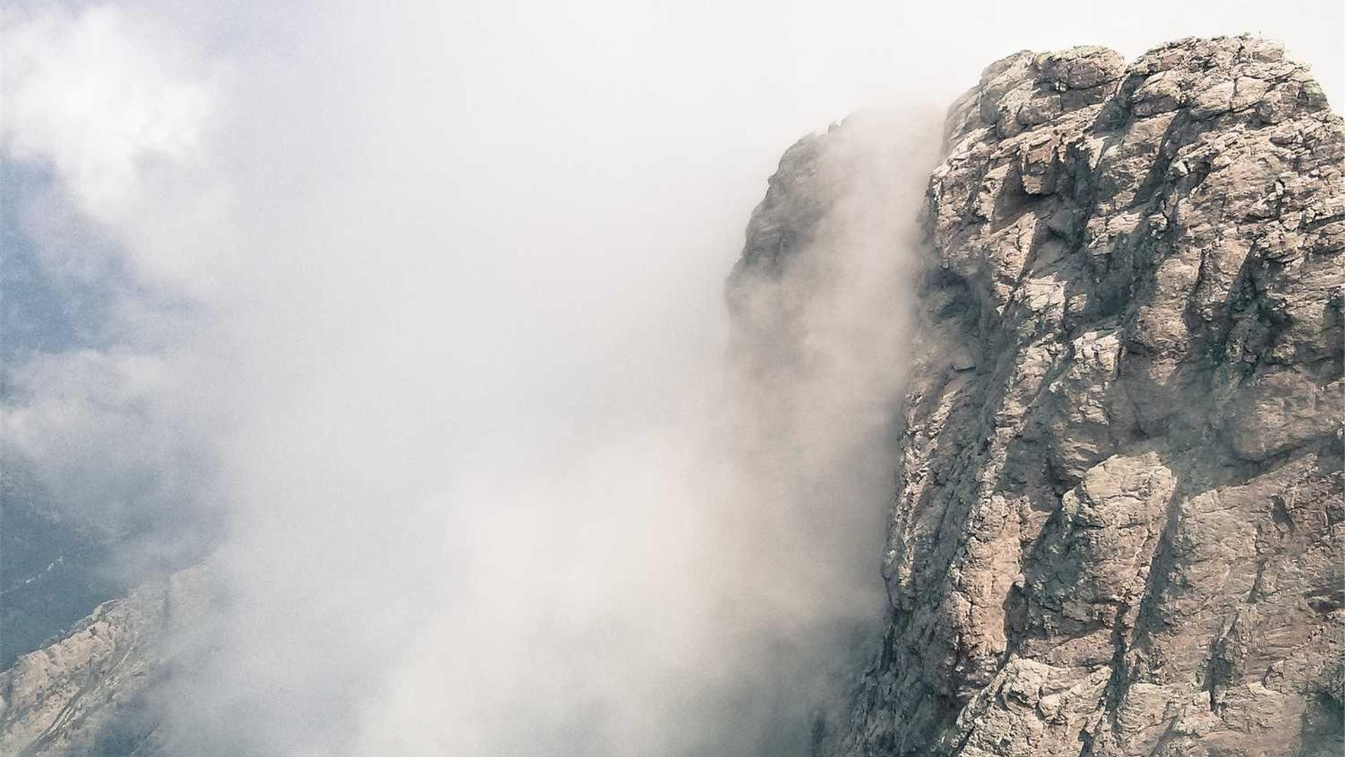 Random image from Lorem Picsum